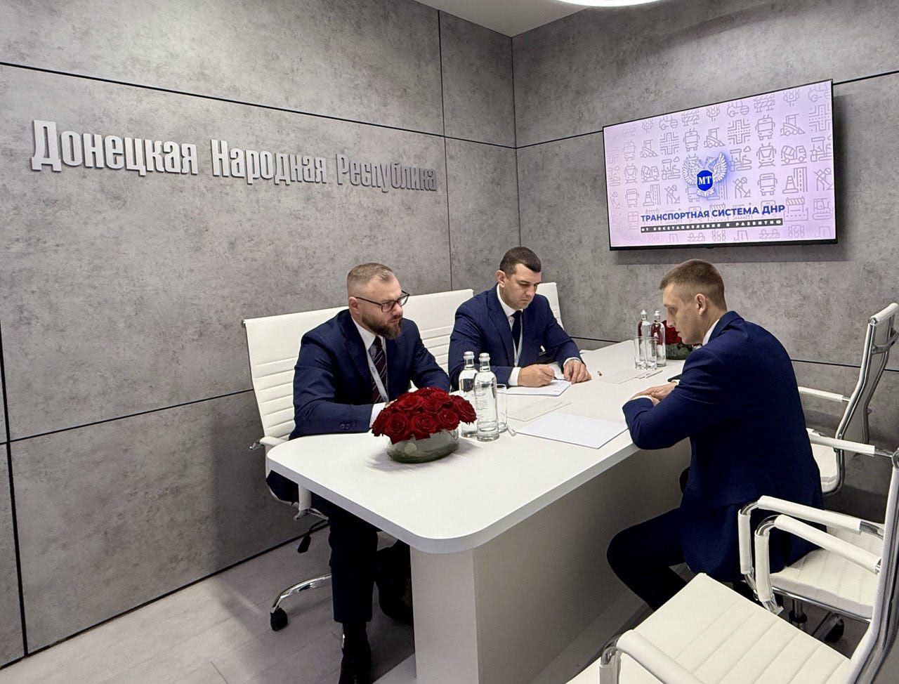 ФБУ «Росавтотранс» провел Отраслевую конференцию «Автобус, который знает, куда едет» в рамках деловой программы XIX международного форума «Транспорт России 2025» на территории Гостиного двора в Москве ФБУ «Росавтотранс» провел Отраслевую конференцию «Автобус, который знает, куда едет» в рамках деловой программы XIX международного форума «Транспорт России 2025» на территории Гостиного двора в Москве