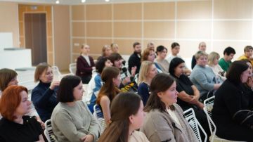 Сотрудники ЦПЭ МВД по ДНР провели мероприятие по профилактике экстремизма в молодежной среде