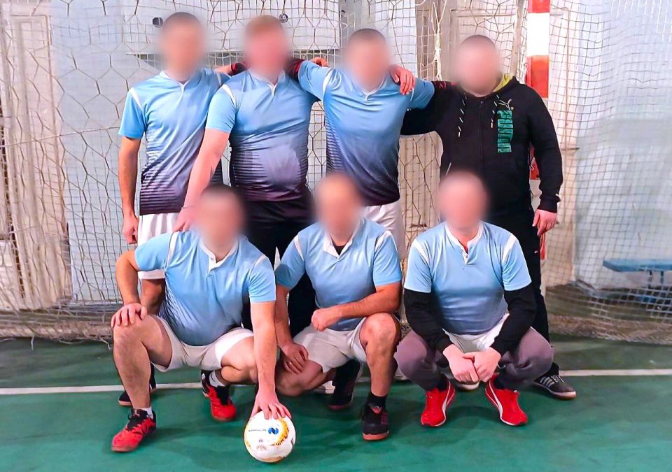 Сотрудники ИК-12 сыграли в мини-футбол