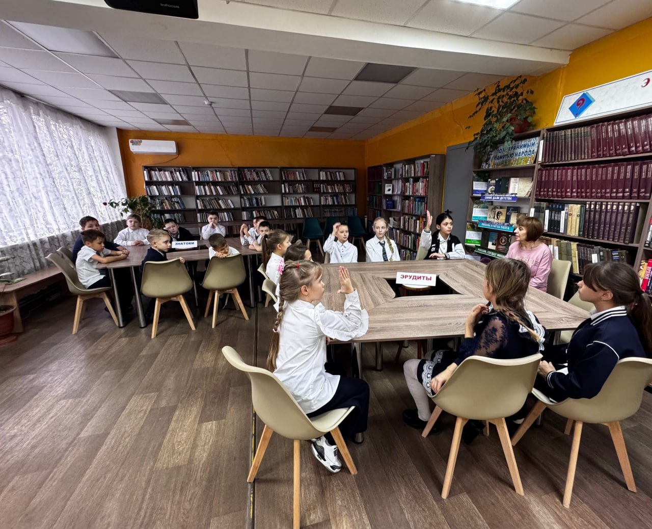 В Кировском состоялась библиотечная викторина по правам детей В Кировском состоялась библиотечная викторина по правам детей