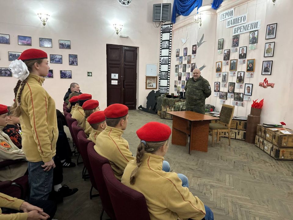 Встреча с защитниками Родины в Кировском Встреча с защитниками Родины в Кировском
