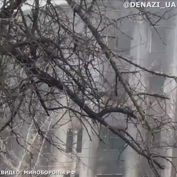 Наши штурмовики освободили в Красноармейске микрорайон Шахтерский!