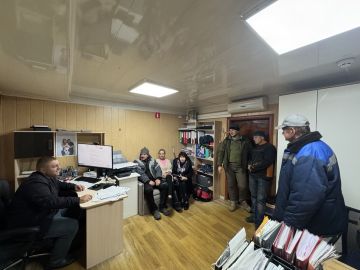 Депутат Тельмановского муниципального совета Максим Скрипка провёл встречу с сотрудниками ООО "Энергосервис"