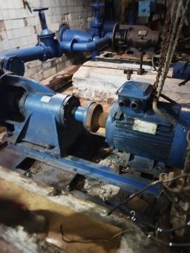 Специалисты из Ленобласти провели ремонт оборудования на канализационно-насосной станции в Енакиево