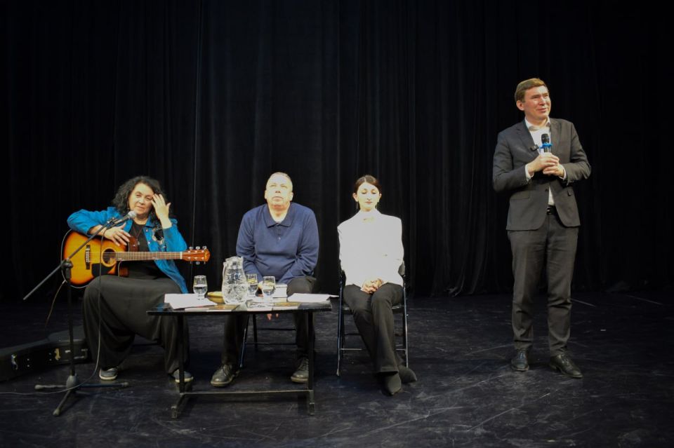 ������� ����� ����� ����� � �����������