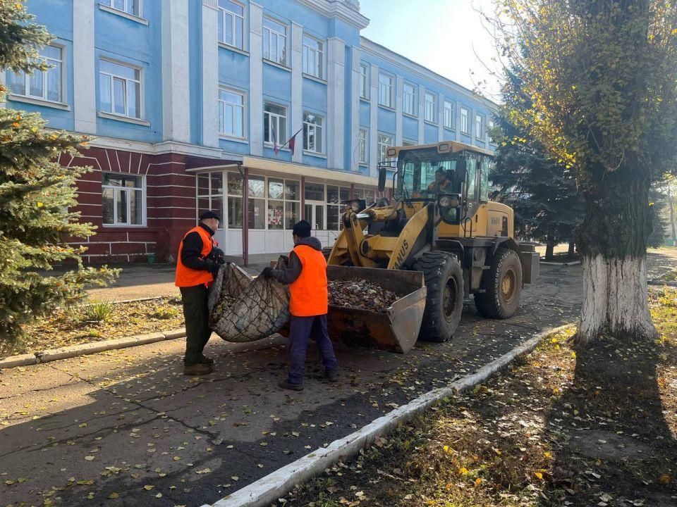 Роман Конев: Техника из Кузбасса стабильно помогает в благоустройстве Горловки Роман Конев: Техника из Кузбасса стабильно помогает в благоустройстве Горловки