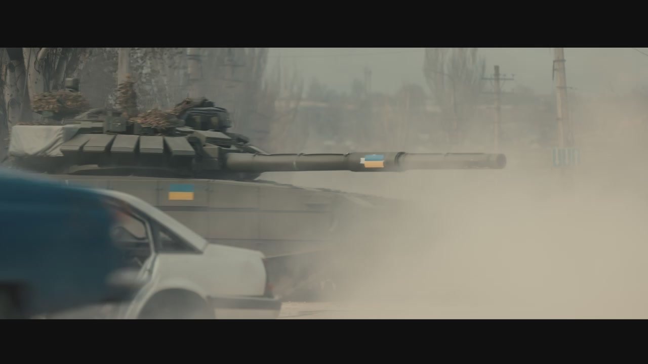 «Мы хотим просто уехать — мы мирные люди»