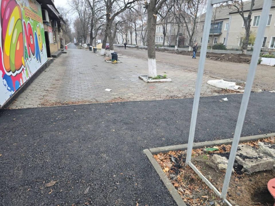 Николай Михайлов: Забайкалье продолжает ремонт улицы в городе Комсомольское Николай Михайлов: Забайкалье продолжает ремонт улицы в городе Комсомольское