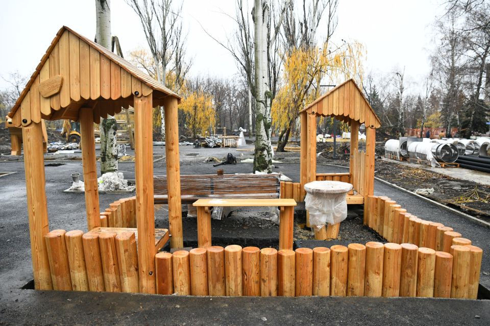 Владислав Ключаров: В нашем любимом городе продолжаются работы по улучшению городской среды Владислав Ключаров: В нашем любимом городе продолжаются работы по улучшению городской среды