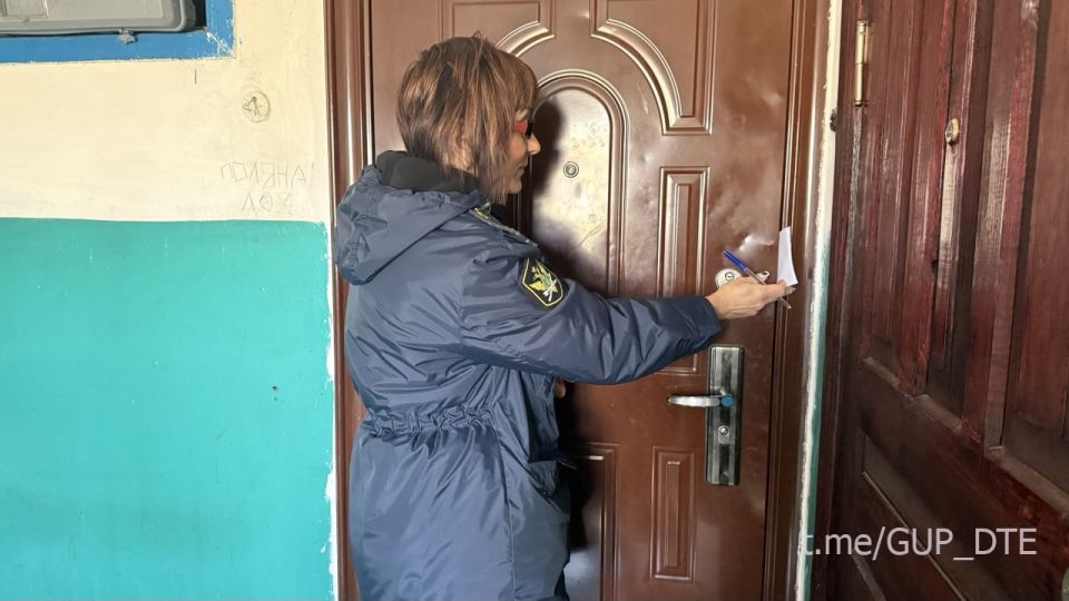 СПЕЦИАЛИСТАМИ ФССП В СНЕЖНОМ ПРОИЗВЕДЕНА ОПИСЬ ИМУЩЕСТВА ДОЛЖНИКА ЗА УСЛУГИ ТЕПЛОСНАБЖЕНИЯ СПЕЦИАЛИСТАМИ ФССП В СНЕЖНОМ ПРОИЗВЕДЕНА ОПИСЬ ИМУЩЕСТВА ДОЛЖНИКА ЗА УСЛУГИ ТЕПЛОСНАБЖЕНИЯ
