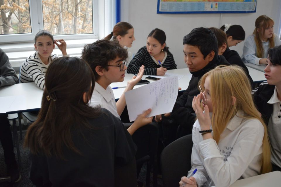 ������� ����� ����� ����� � �����������