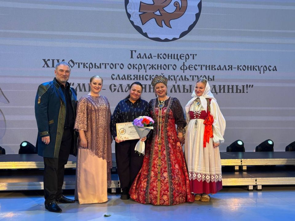 Кто бы мог подумать, что колонка от Союза женщин ДНР и общественной организации «Русский мир» совершит такое путешествие и принесет радость на северную землю Кто бы мог подумать, что колонка от Союза женщин ДНР и общественной организации «Русский мир» совершит такое путешествие и принесет радость на северную землю