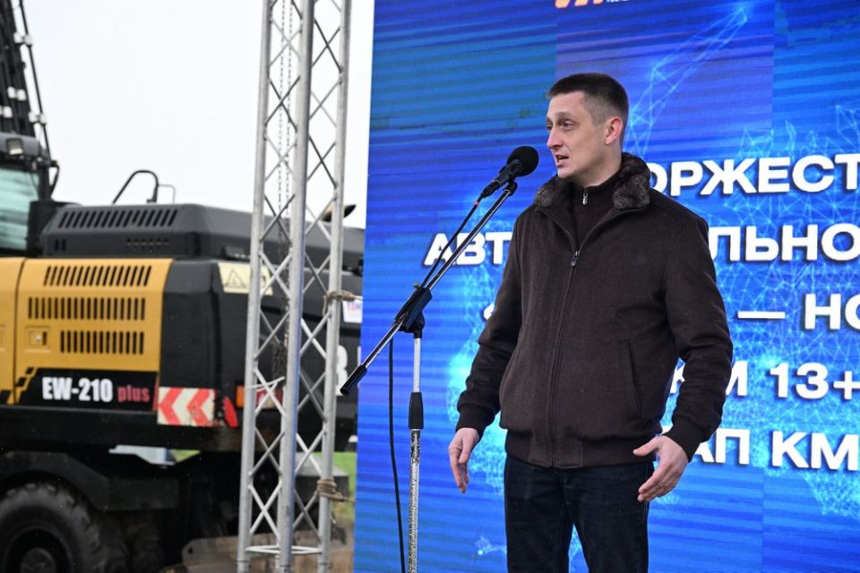 Александр Подгорный: Завершили капитальный ремонт участка автодороги «Донецк-Новоазовск-Седово» Александр Подгорный: Завершили капитальный ремонт участка автодороги «Донецк-Новоазовск-Седово»