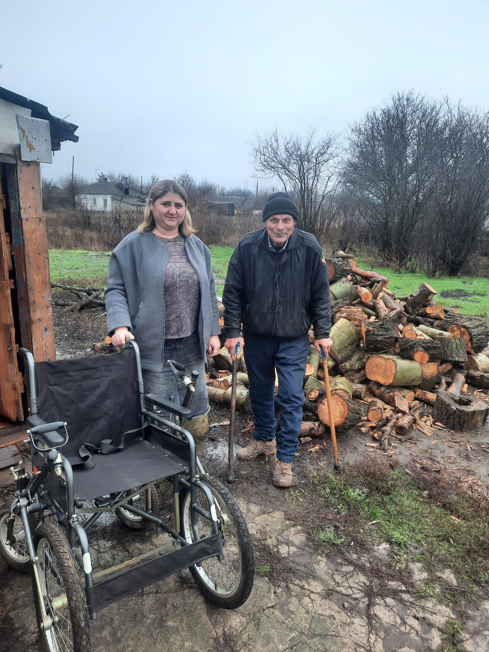Комплексная забота: от гуманитарных наборов до решения бюрократических вопросов Комплексная забота: от гуманитарных наборов до решения бюрократических вопросов