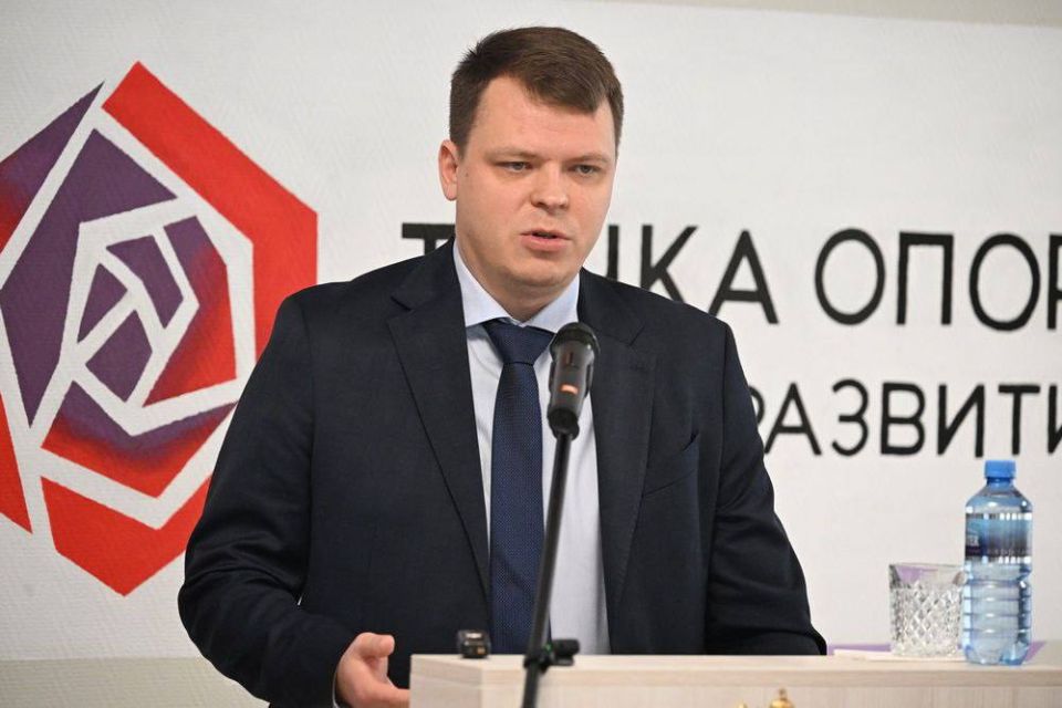 Глава ДНР коротко о важном: Открыли в регионе Центр развития компетенций государственных и муниципальных служащих «Точка опоры Донбасса» Глава ДНР коротко о важном: Открыли в регионе Центр развития компетенций государственных и муниципальных служащих «Точка опоры Донбасса»