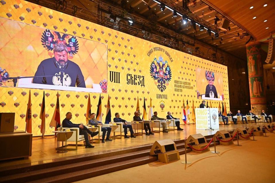 ���������� ��������: 120 ��� �����, 8 (21) ������ 1905 ����, � �������� ������ ������������ �������, ������ ������� ������������ ����������� �� ����� � �������� ����������� ���������� ������� ���� �������� ������