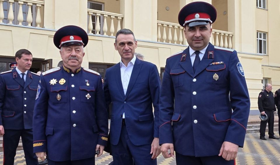 Виктор Водолацкий: Завершил свою работу XXXI отчётный Круг казаков Всевеликого войска Донского Виктор Водолацкий: Завершил свою работу XXXI отчётный Круг казаков Всевеликого войска Донского