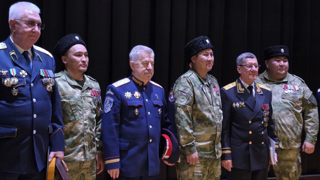 Виктор Водолацкий: Завершил свою работу XXXI отчётный Круг казаков Всевеликого войска Донского Виктор Водолацкий: Завершил свою работу XXXI отчётный Круг казаков Всевеликого войска Донского