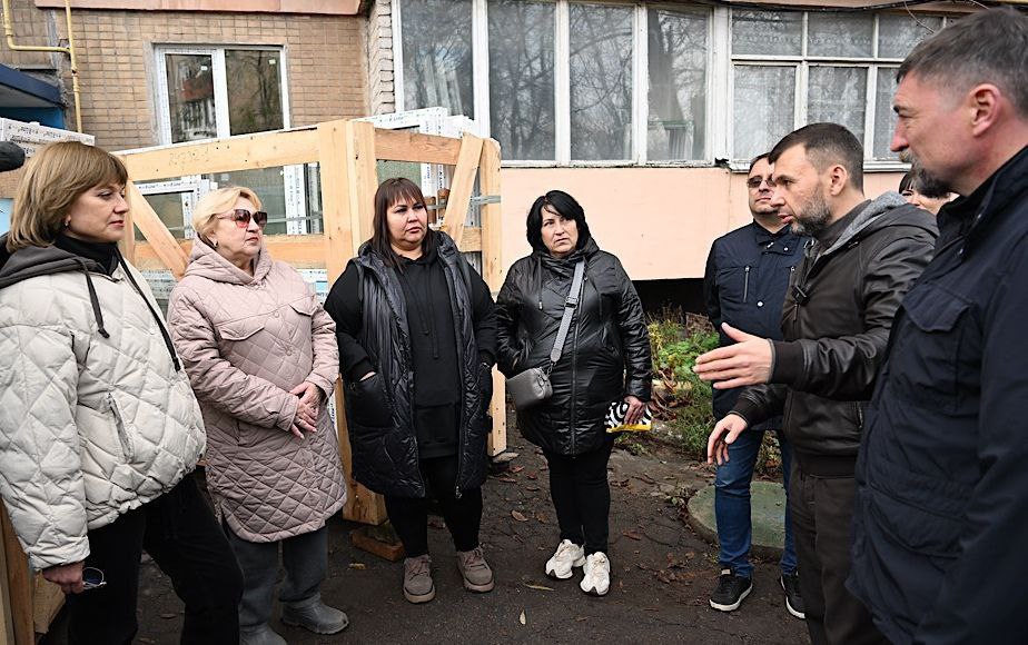 Денис Пушилин: Капитально ремонтируем три многоквартирных дома по улице Малиновского в Красногвардейском районе Макеевки Денис Пушилин: Капитально ремонтируем три многоквартирных дома по улице Малиновского в Красногвардейском районе Макеевки