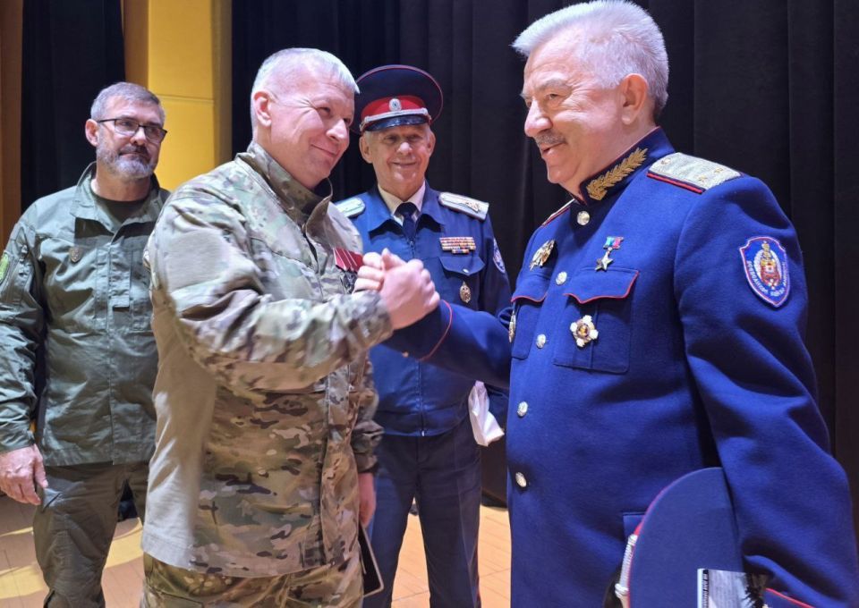 Виктор Водолацкий: Завершил свою работу XXXI отчётный Круг казаков Всевеликого войска Донского Виктор Водолацкий: Завершил свою работу XXXI отчётный Круг казаков Всевеликого войска Донского