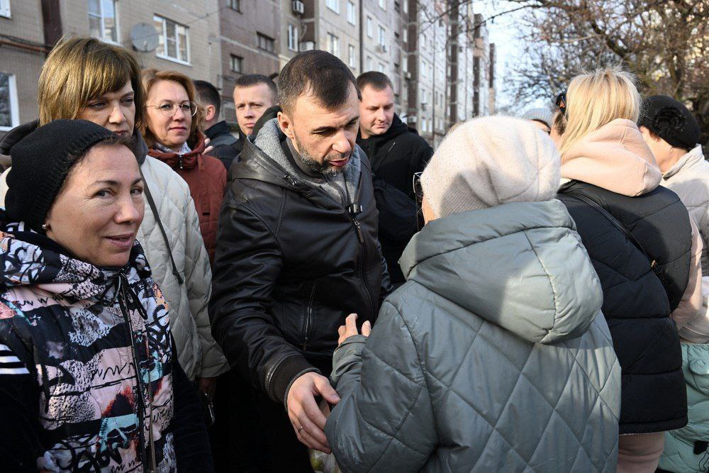 Глава ДНР совершил рабочую поездку в Макеевку Глава ДНР совершил рабочую поездку в Макеевку