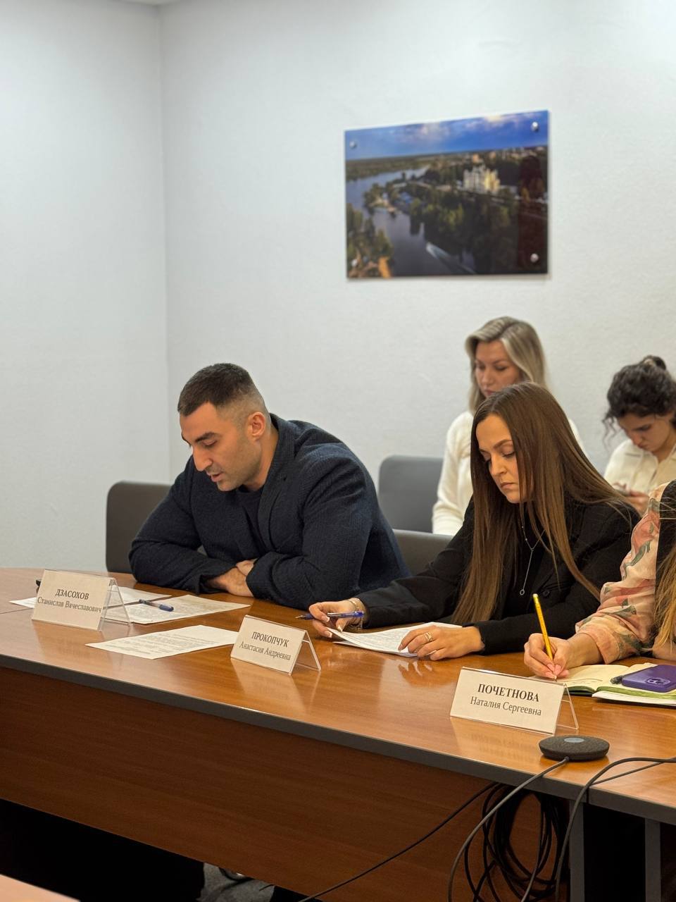 Станислав Дзасохов: Проектный комитет по реализации нацпректа «Туризм и гостеприимство» Станислав Дзасохов: Проектный комитет по реализации нацпректа «Туризм и гостеприимство»