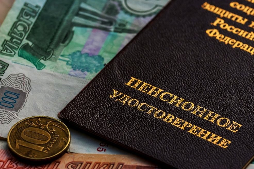 При назначении страховой пенсии в стаж, помимо работы, включают и другие социально значимые периоды