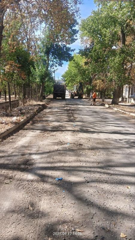 Бурятия продолжает помогать восстанавливать Старобешево Бурятия продолжает помогать восстанавливать Старобешево