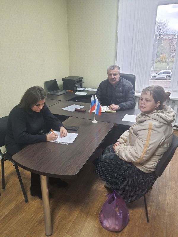 Провел встречу с жителями в селе Веселое Провел встречу с жителями в селе Веселое
