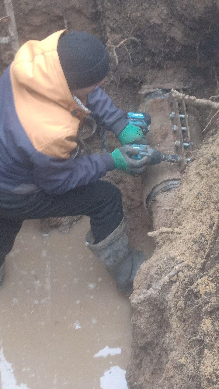 Николай Михайлов: За две недели аварийщики Забайкалья ликвидировали около 10 порывов на коммунальных сетях Комсомольского Николай Михайлов: За две недели аварийщики Забайкалья ликвидировали около 10 порывов на коммунальных сетях Комсомольского