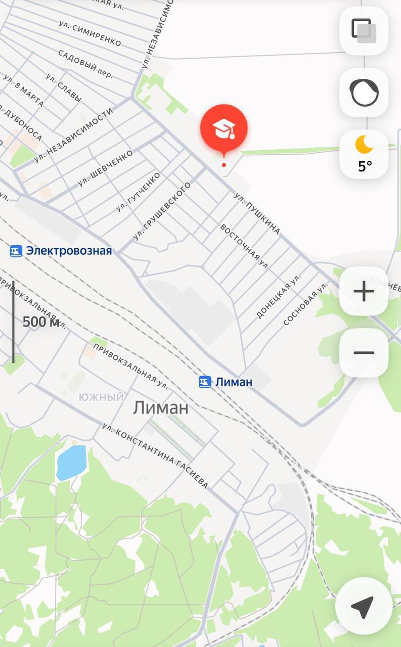 В Красном Лимане нашим войскам удалось продвинуться по улице Пушкина вплоть до поворота на Грушевского и освободить территорию храма и здание школы №2 В Красном Лимане нашим войскам удалось продвинуться по улице Пушкина вплоть до поворота на Грушевского и освободить территорию храма и здание школы №2