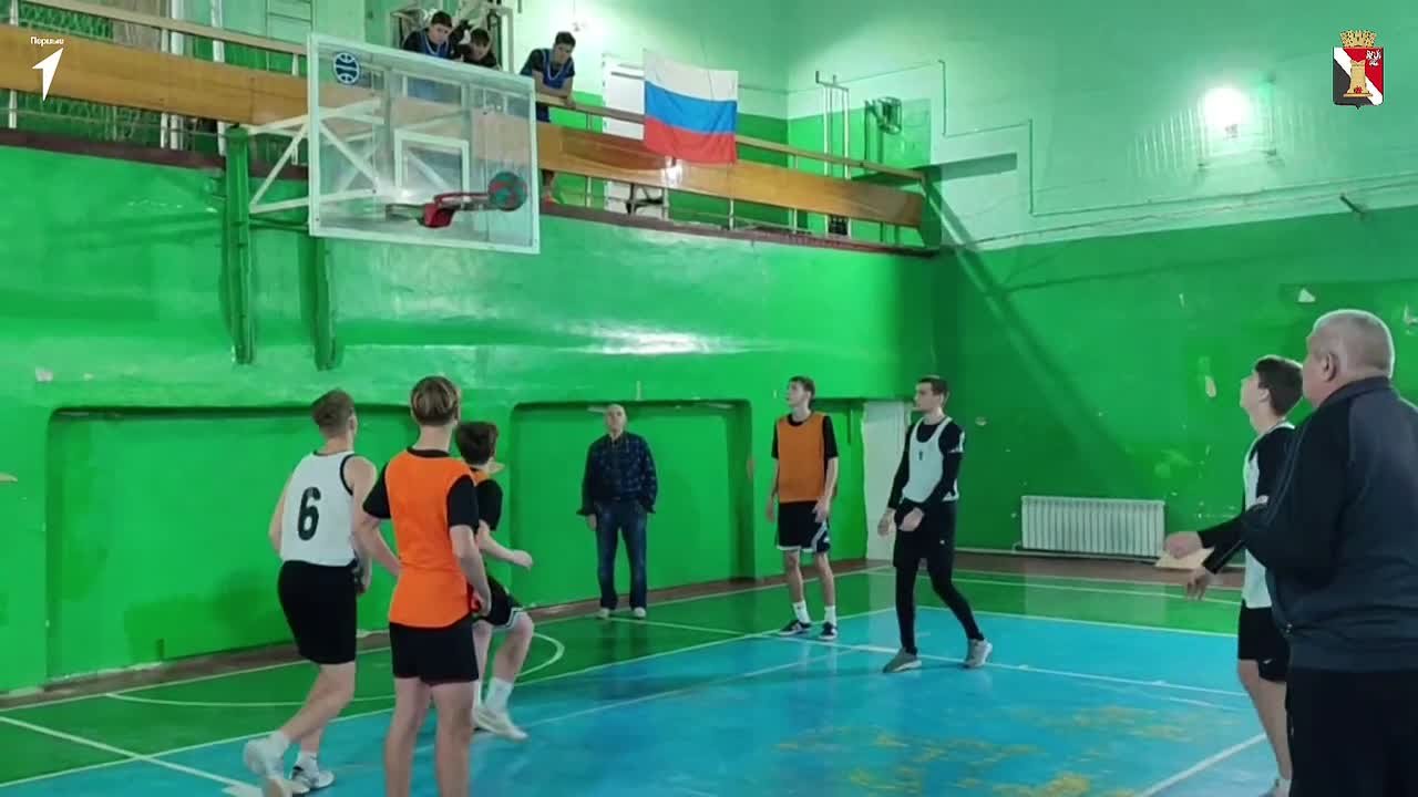 В городском округе Енакиево прошли спортивные соревнования по баскетболу среди Первичных отделений «Движения Первых»!