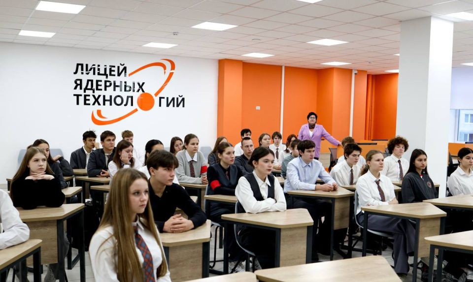Новые горизонты развития для участников программы «Время героев» Новые горизонты развития для участников программы «Время героев»