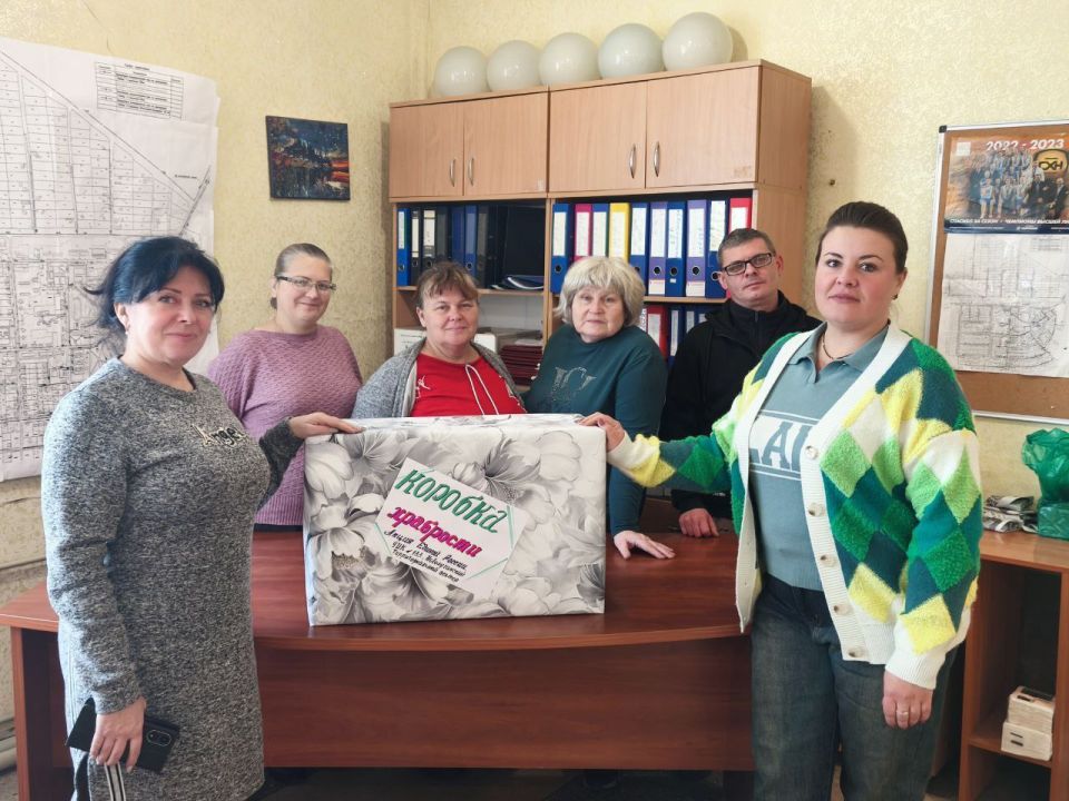 Заместитель главы муниципального образования Валерий Бессараб провёл сход граждан в посёлке Новолуганское Заместитель главы муниципального образования Валерий Бессараб провёл сход граждан в посёлке Новолуганское