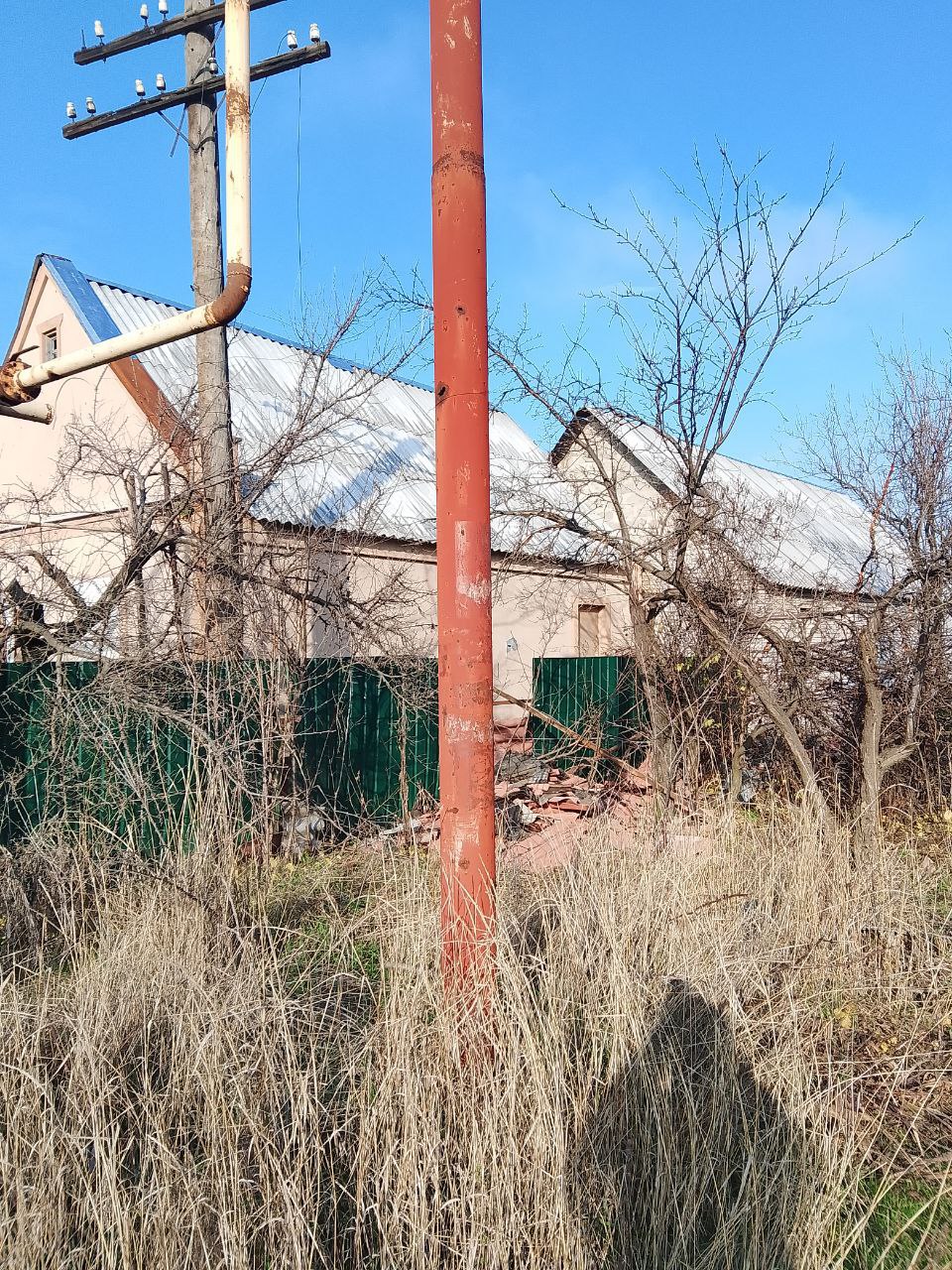 Александр Пеняев: Православные волонтеры завершили ремонт еще одного частного дома в Ясиноватой Александр Пеняев: Православные волонтеры завершили ремонт еще одного частного дома в Ясиноватой