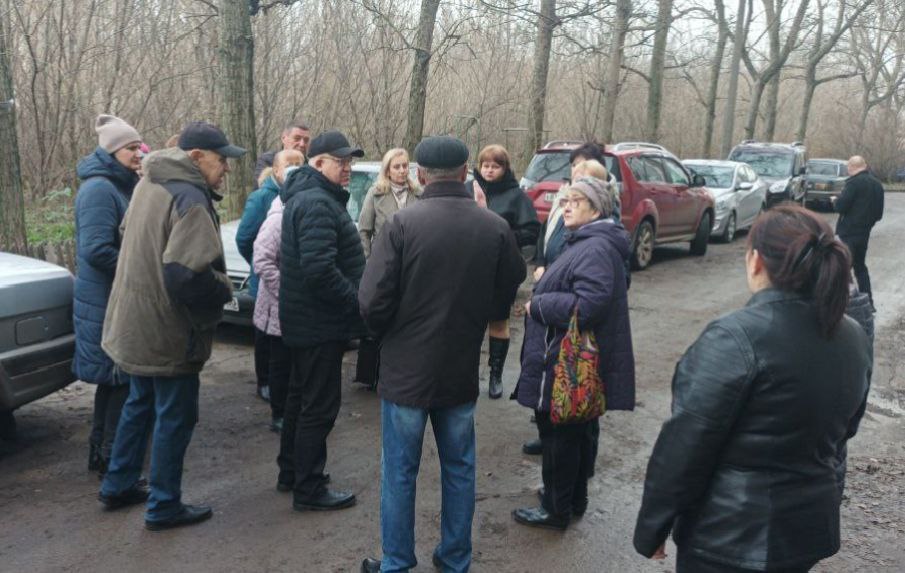 Наталья Бегуненко: В рамках проекта «УПРАВДОМ» партии Единая Россия организован комиссионный выезд в составе руководителя Управы Петровского внутригородского района Администрации г.о. Донецк Бегуненко Натальи Ивановны...