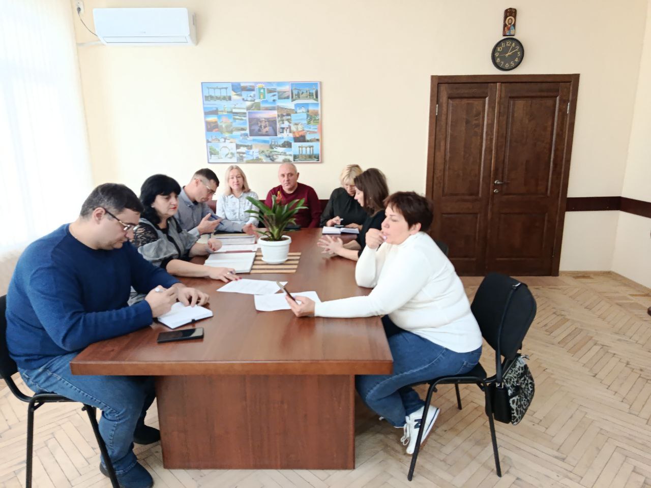 Сегодня в администрации Мангушского муниципального округа, под председательством Главы Мангушского муниципального округа Бориса Владимировича Тримы состоялось заседание межведомственной рабочей группы по вопросам охраны... Сегодня в администрации Мангушского муниципального округа, под председательством Главы Мангушского муниципального округа Бориса Владимировича Тримы состоялось заседание межведомственной рабочей группы по вопросам охраны...