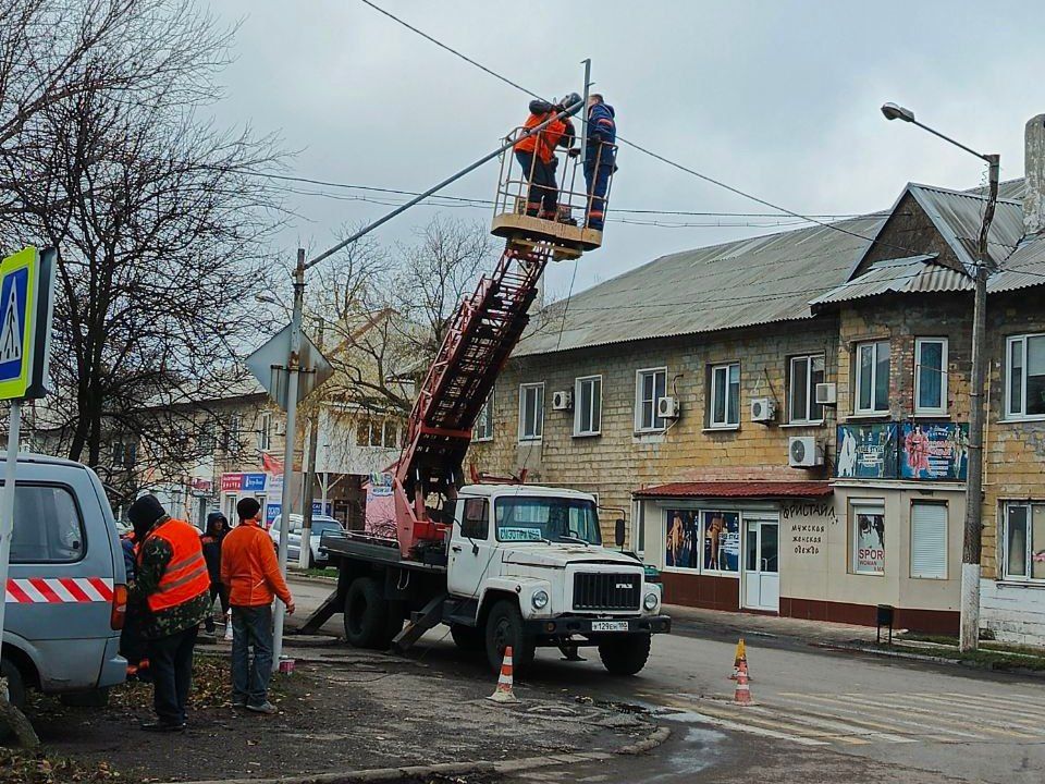 Александр Шатов: В Шахтерском округе создают безопасные условия дорожного движения Александр Шатов: В Шахтерском округе создают безопасные условия дорожного движения