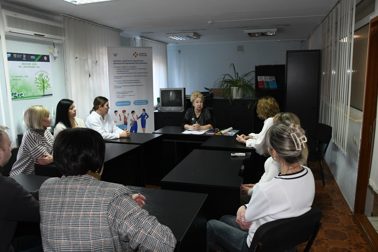 Вера Воловод провела встречу с кировчанами