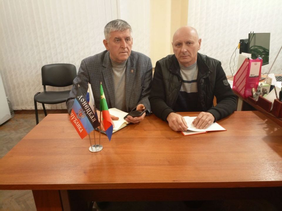 Роман Конев: ВСТРЕЧИ С ТРУДОВЫМ КОЛЛЕКТИВОМ И ЖИТЕЛЯМИ Роман Конев: ВСТРЕЧИ С ТРУДОВЫМ КОЛЛЕКТИВОМ И ЖИТЕЛЯМИ