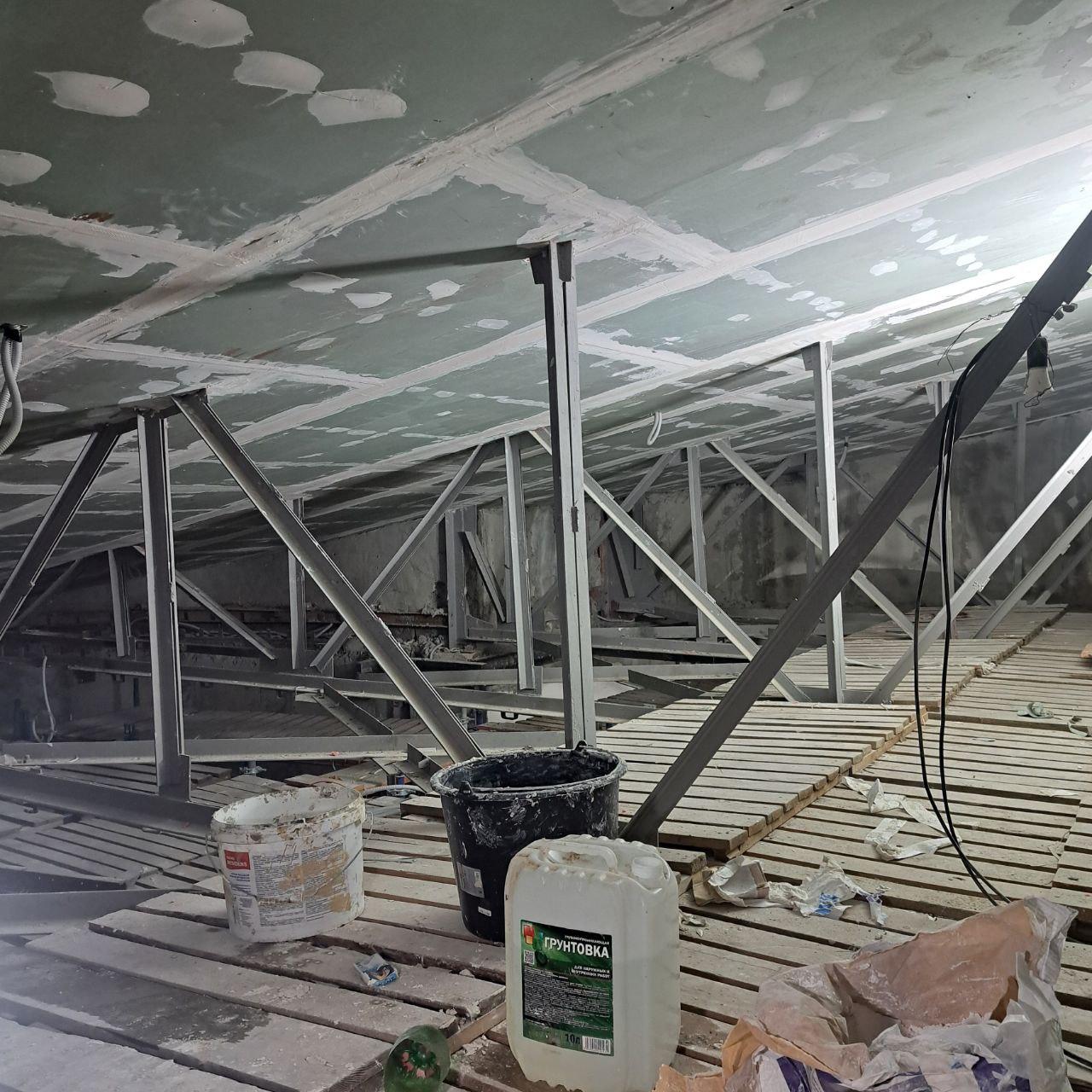 Нижегородские подрядчики проводят отделочные работы в здании филиала КУПНО в Харцызске Нижегородские подрядчики проводят отделочные работы в здании филиала КУПНО в Харцызске