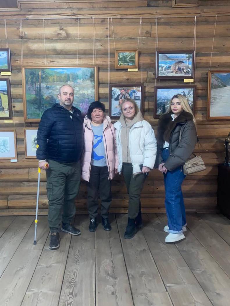 Из Алтая вернулся боец, куда отправился на реабилитацию благодаря КСВО Из Алтая вернулся боец, куда отправился на реабилитацию благодаря КСВО