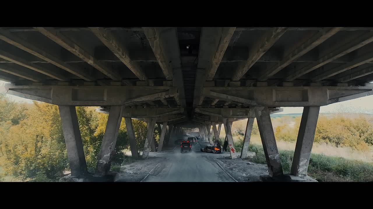 «Мы хотим просто уехать — мы мирные люди»