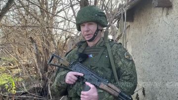 #ГероиСпецоперацииV. "Моряк" — штурмовик 36 гвардейской бригады 29 армии группировки войск "Восток" Доброволец "Моряк" поделился подробностями недавних боев за населенный пункт Гай Днепропетровской области, освобожденный...