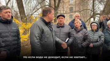 Алексей Муратов: Коммунальщики должны в течение 2 недель разобраться с причиной подтапливания подвала в доме № 202 на ул. Челюскинцев Донецка