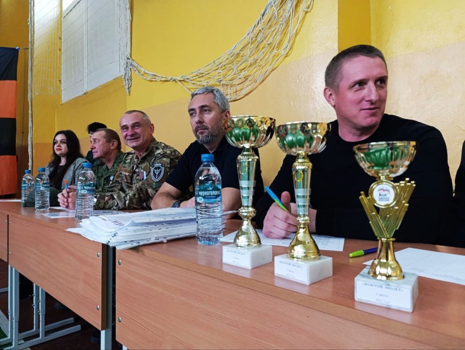 В Ждановке прошло открытие военно-патриотического фестиваля «Золотой эполет - 2025» В Ждановке прошло открытие военно-патриотического фестиваля «Золотой эполет - 2025»