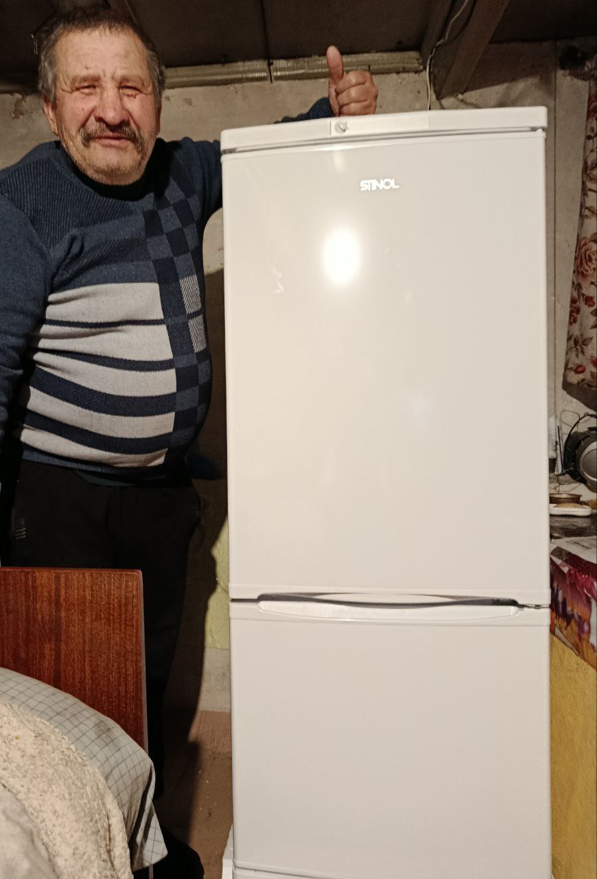 Наталья Великодная: Во время выездной администрации в селе Гранитное ко мне на приём обратился Владимир П. Он рассказал, что живёт один и нуждается в помощи с покупкой холодильника Наталья Великодная: Во время выездной администрации в селе Гранитное ко мне на приём обратился Владимир П. Он рассказал, что живёт один и нуждается в помощи с покупкой холодильника