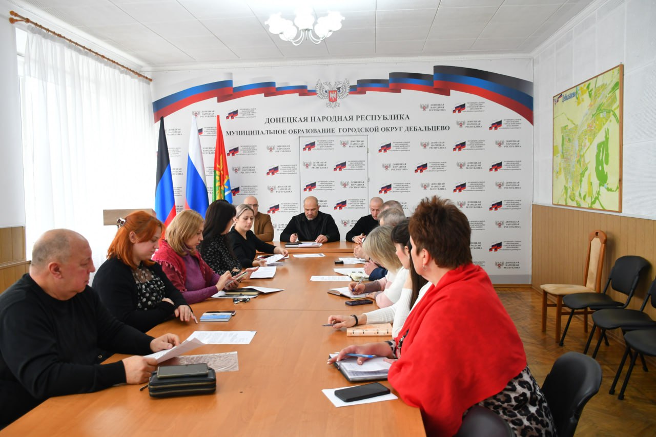 Сергей Желновач: Заседание муниципального штаба по вопросам здравоохранения на территории городского округа Дебальцево Донецкой Народной Республики Сергей Желновач: Заседание муниципального штаба по вопросам здравоохранения на территории городского округа Дебальцево Донецкой Народной Республики