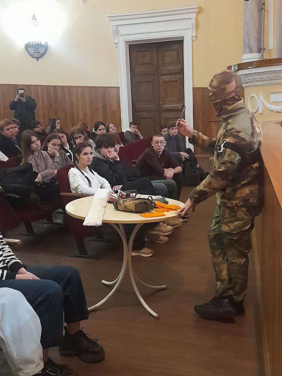 В городе Комсомольское прошел мастер-класс «Тактическая медицина» В городе Комсомольское прошел мастер-класс «Тактическая медицина»