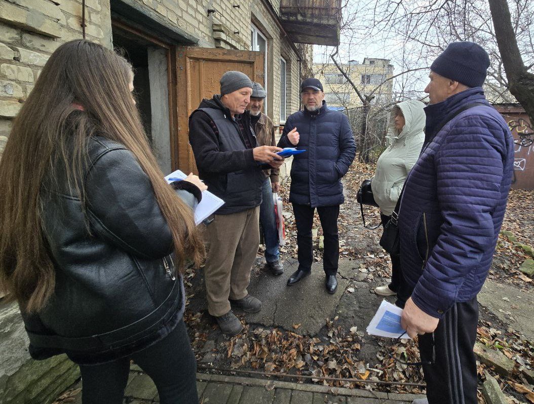 Сергей Желновач: Сегодня провел встречу с жильцами дома № 57 по улице Советской Сергей Желновач: Сегодня провел встречу с жильцами дома № 57 по улице Советской